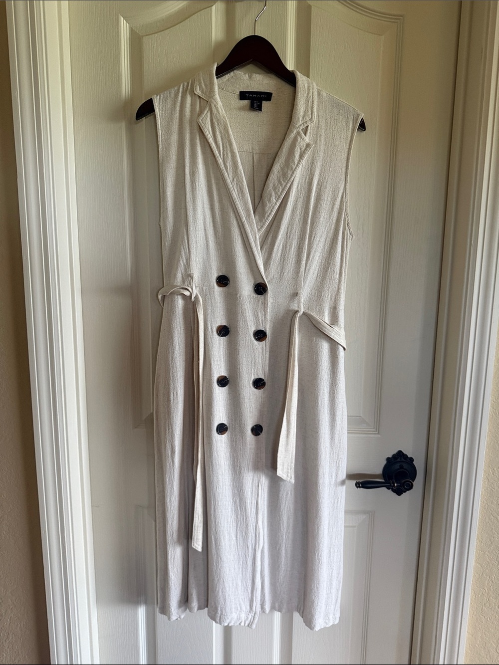 Tahari Cream Sleeveless Double-Breasted Wrap Linen Blend Dress